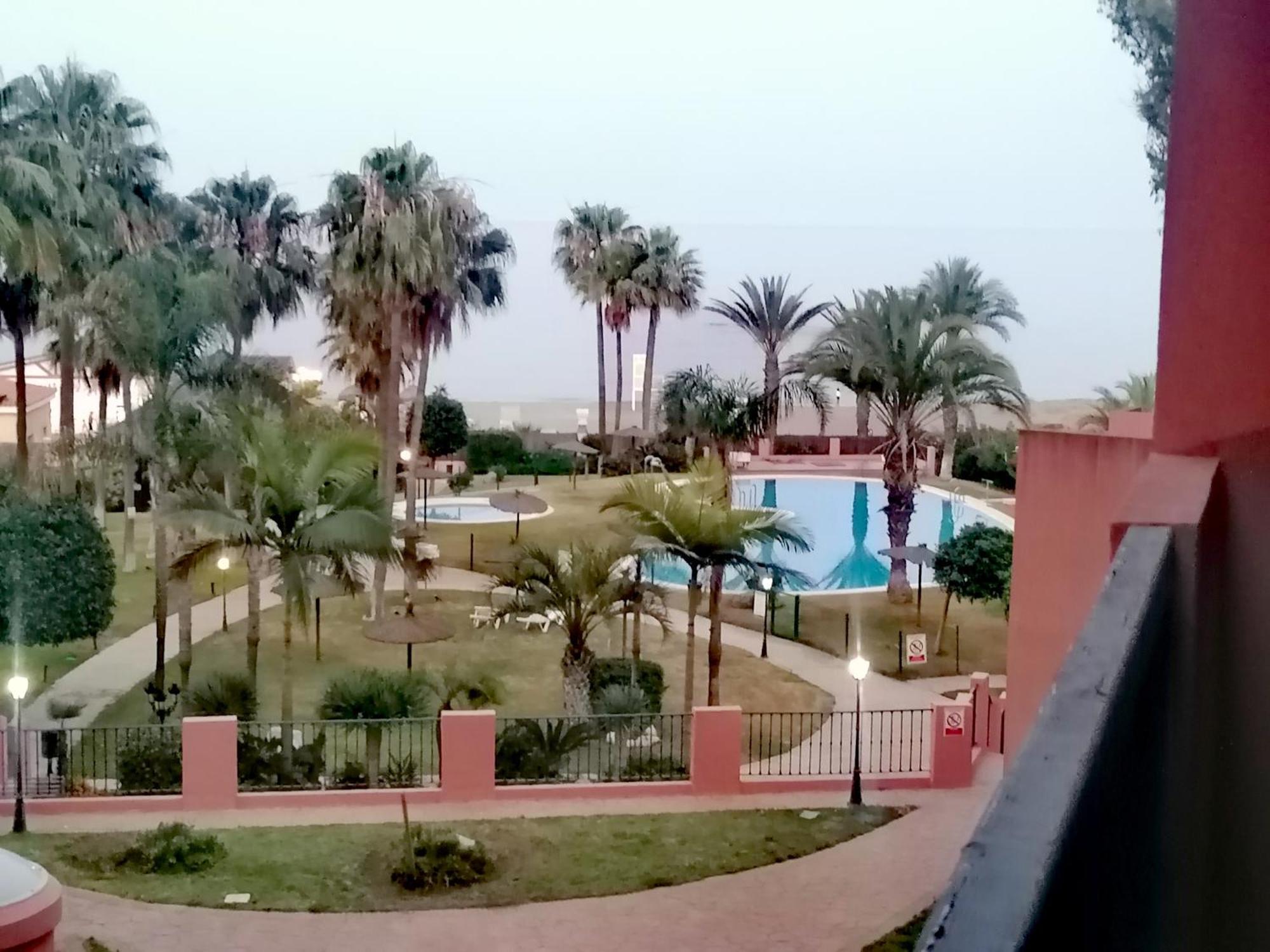 Cn-340 Suites Estepona Værelse billede