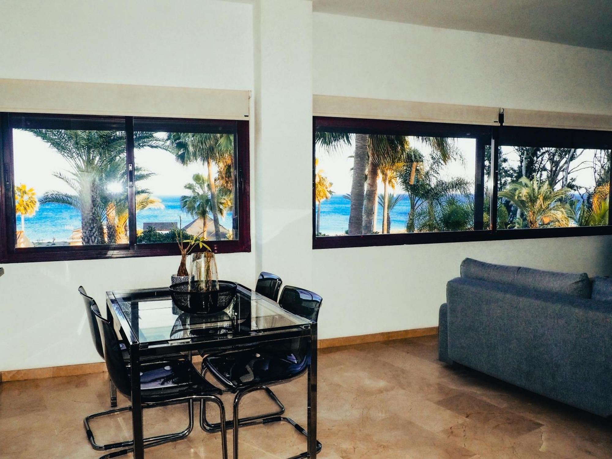 Cn-340 Suites Estepona Eksteriør billede